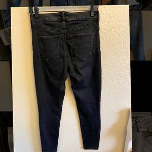 Jessica Simpson Curvy High-Rise Skinny Jeans Size 4/27